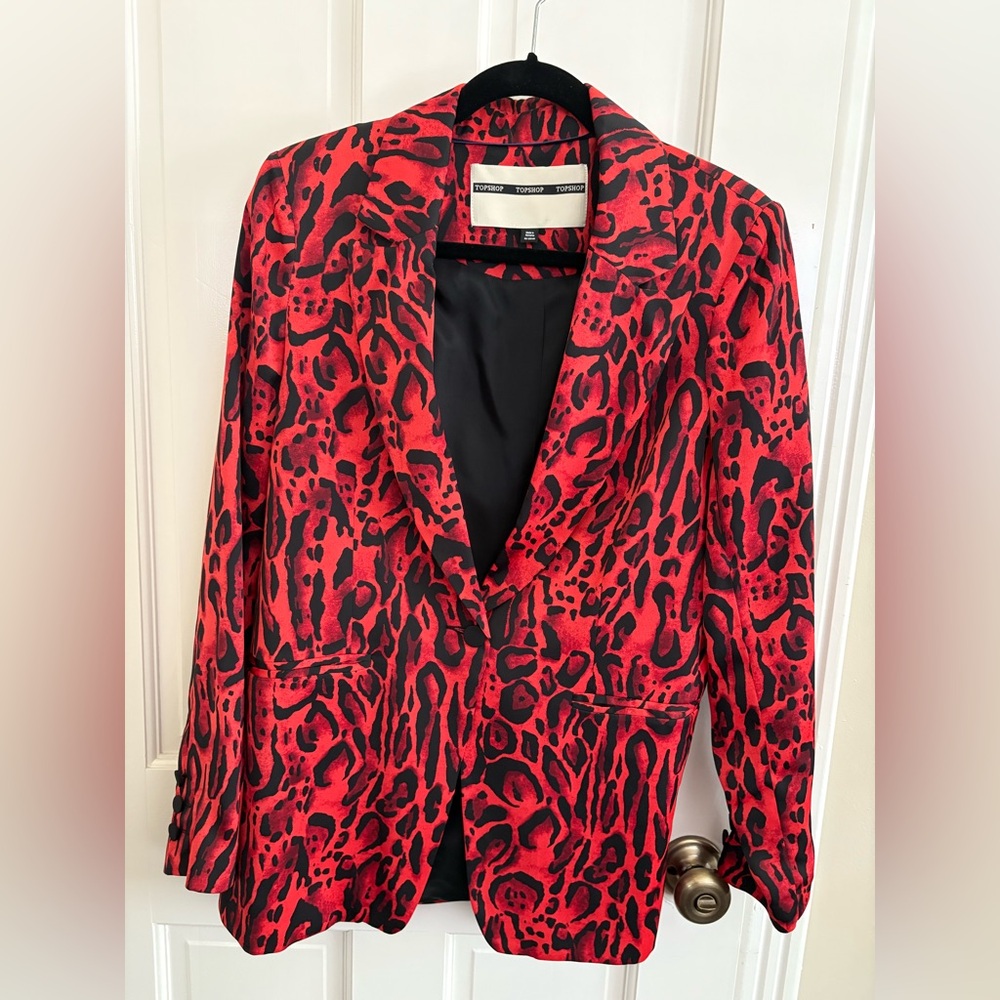 TopShop Red and Black Animal Print Blazer Sz 8 US